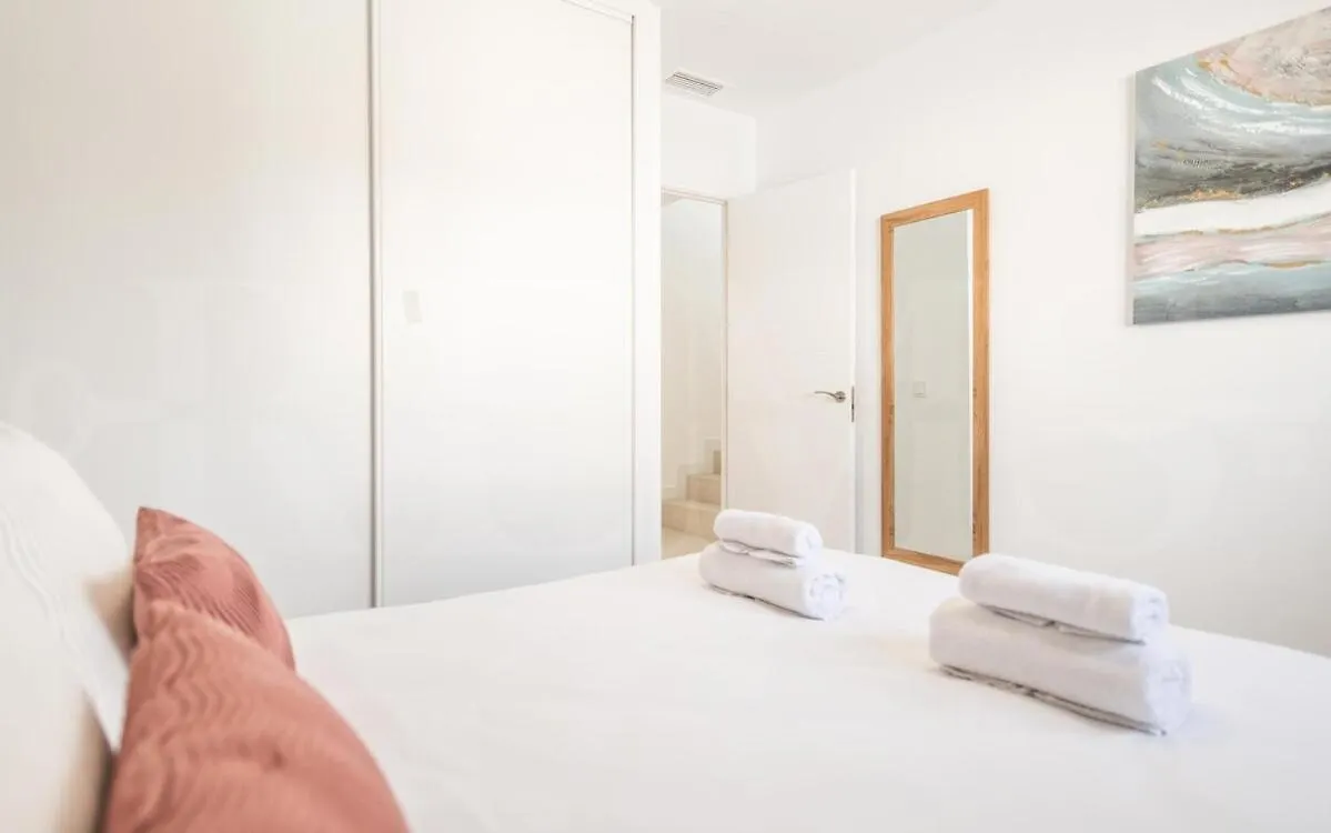 Seaview House With Rooftop Pool, Game Room, Parking Rems Torremolinos